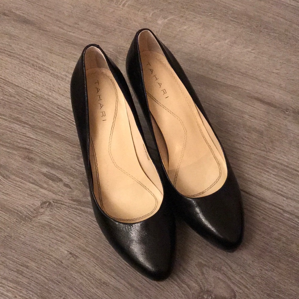 Tahari Black Heels